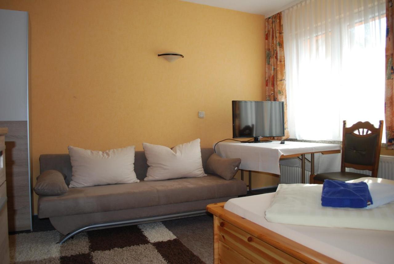 Landhotel Bienstadt 게오르겐탈 외부 사진